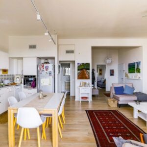 3 rooms apartment FOR SALE, Sderot Chen, Tel- Aviv