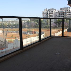 5 rooms apartment FOR SALE, Ofra Haza 1, Ra'anana